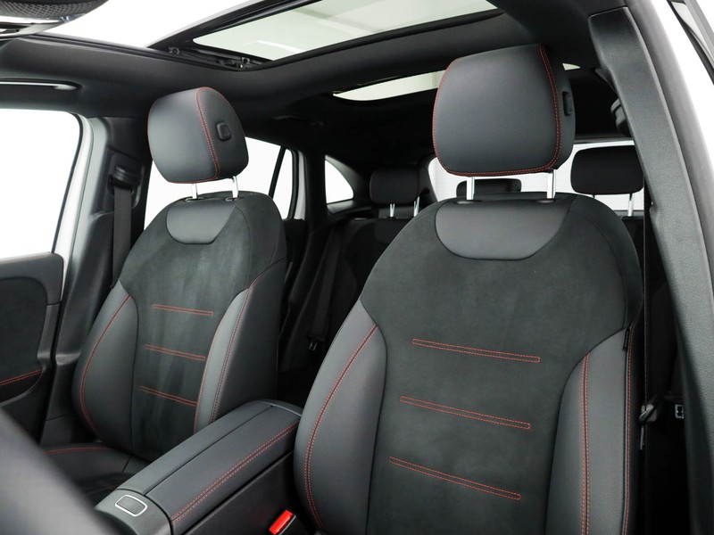 Mercedes GLA 200 d amg line advanced plus auto diesel bianco