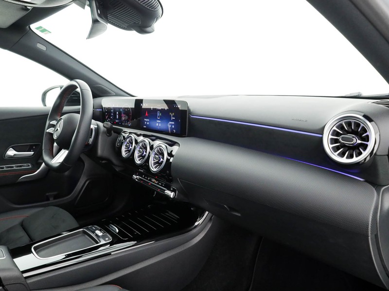 Mercedes Classe A 200 d amg line advanced plus auto diesel argento