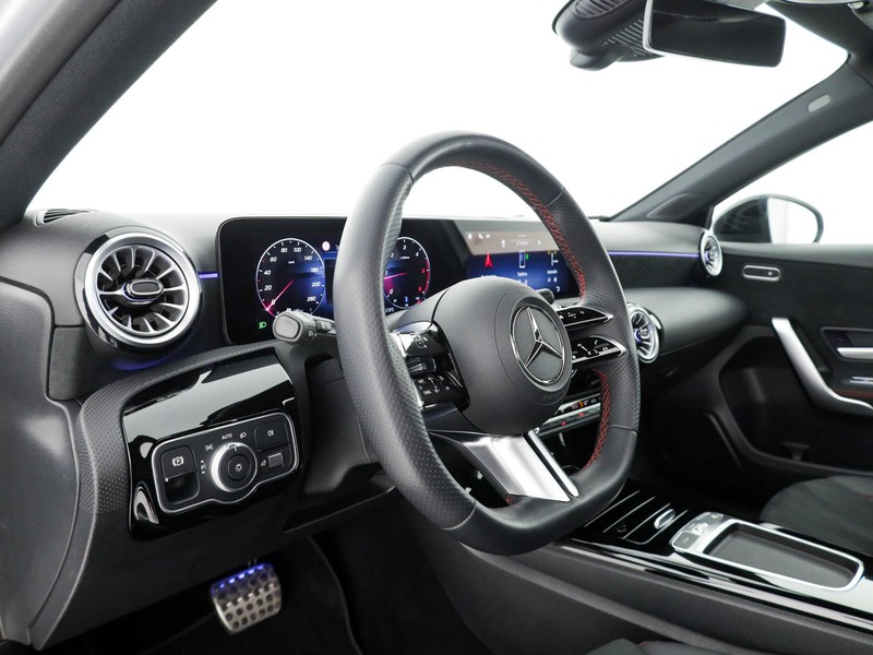 Mercedes Classe A 200 d amg line advanced plus auto diesel argento