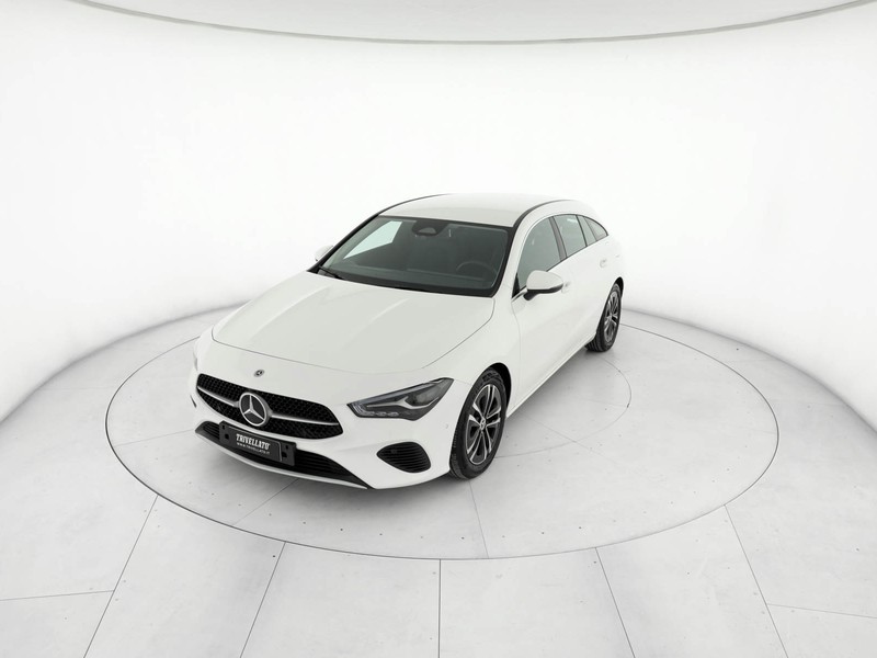 Mercedes CLA Shooting Brake  180 d advanced auto diesel bianco