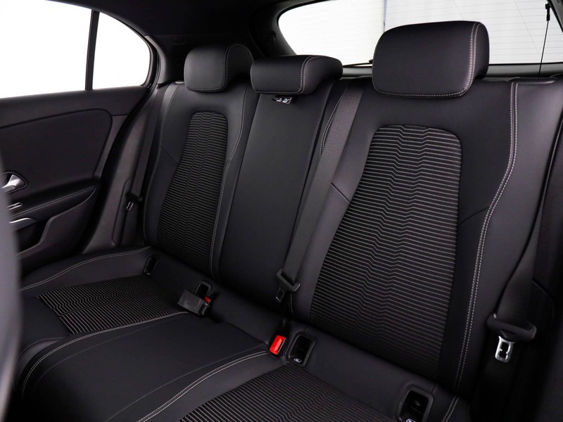 Mercedes Classe A 180 d sport night edition auto diesel nero