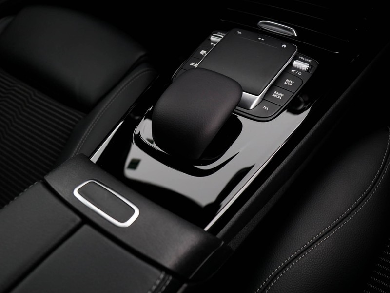 Mercedes Classe A 180 d sport night edition auto diesel nero