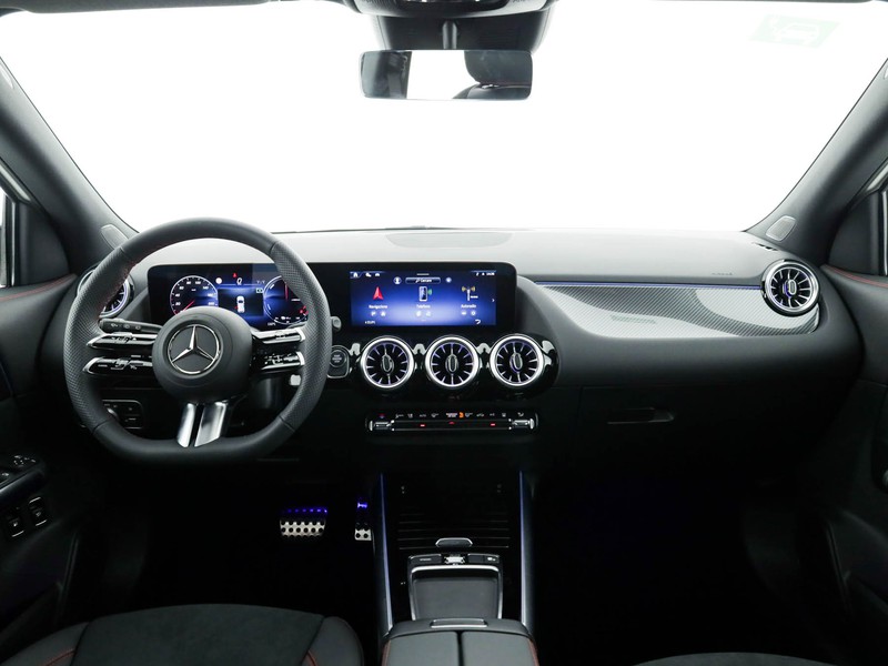 Mercedes GLA 250 e Plug-in hybrid  bianco