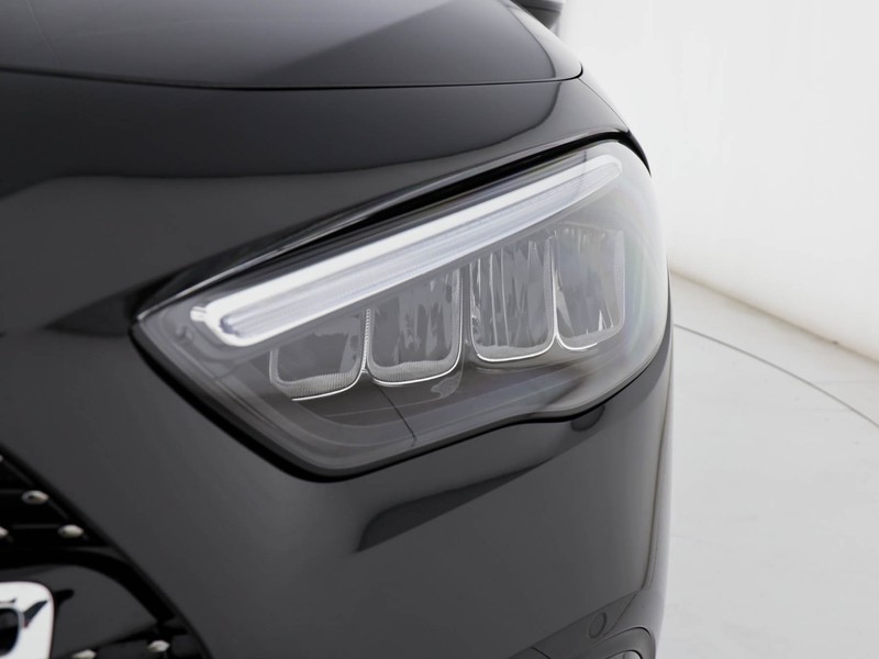 Mercedes GLA 200 d automatic diesel nero