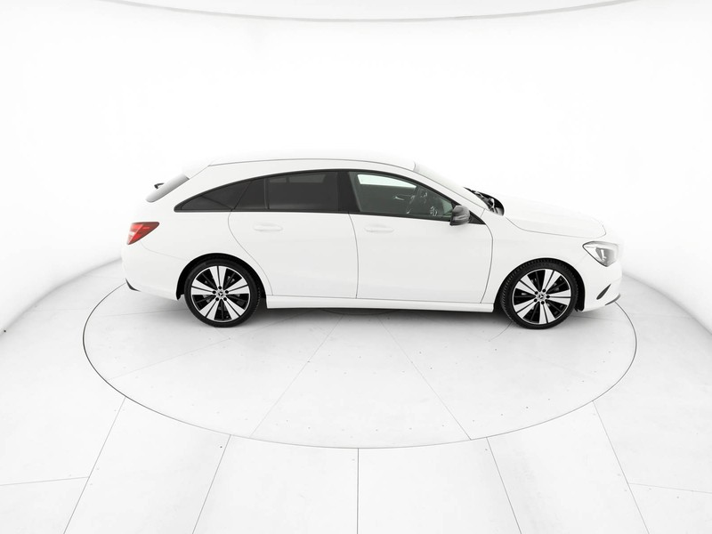 Mercedes CLA Shooting Brake  200 d sport auto fl diesel bianco