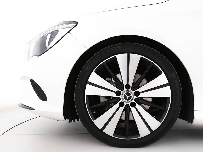 Mercedes CLA Shooting Brake  200 d sport auto fl diesel bianco