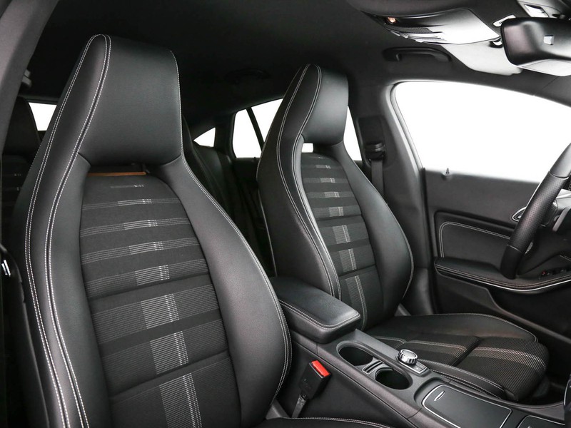 Mercedes CLA Shooting Brake  200 d sport auto fl diesel bianco