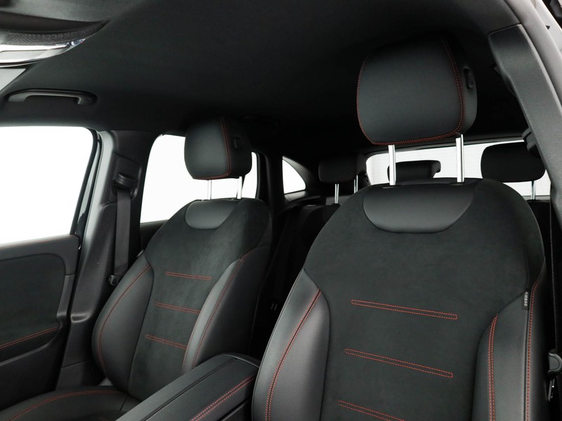 Mercedes GLA 250 e phev (eq-power) premium auto ibrido nero