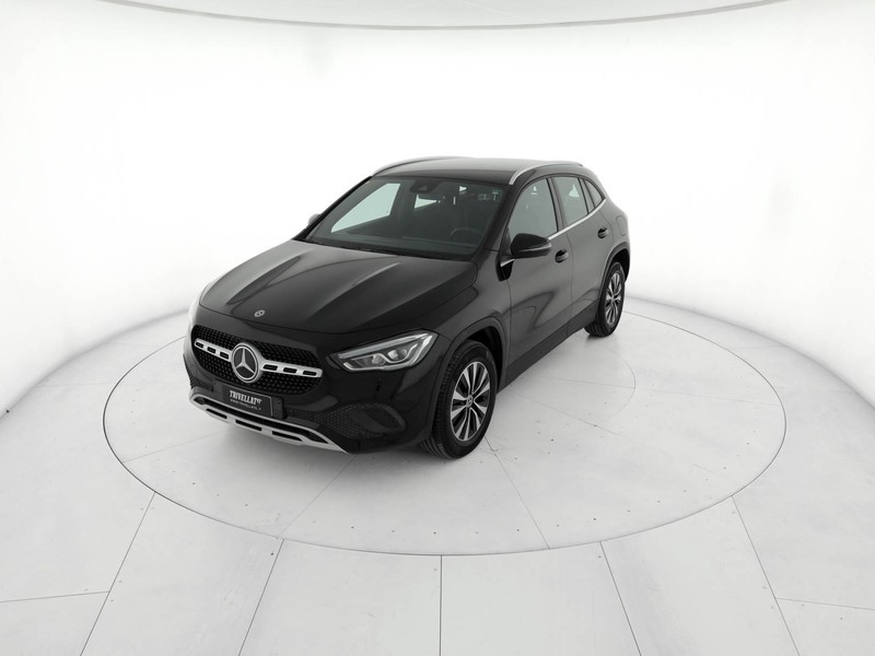 Mercedes GLA 200 d business auto diesel nero