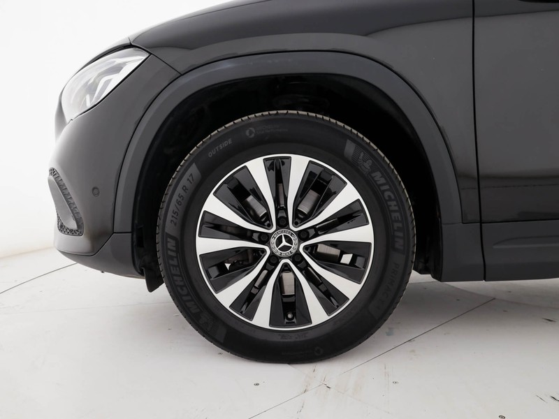 Mercedes GLA 200 d business auto diesel nero