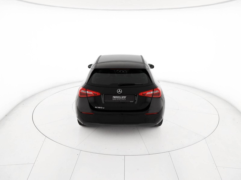 Mercedes Classe A 180 d business auto diesel nero