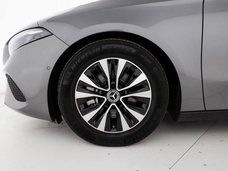 Mercedes Classe A 180 d advanced auto diesel grigio