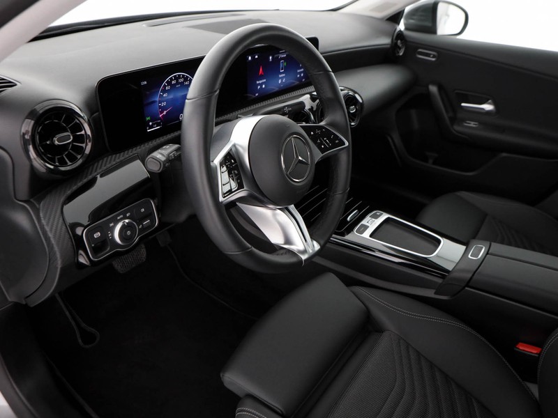 Mercedes Classe A 180 d advanced auto diesel grigio