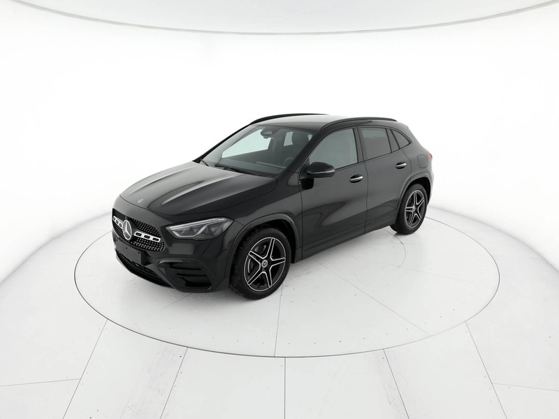 Mercedes GLA 200 d amg line extra auto diesel nero