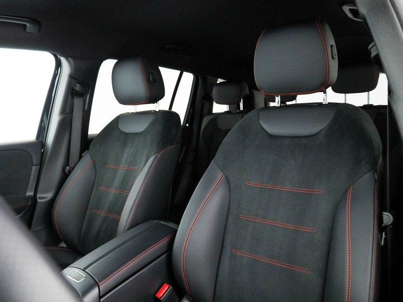 Mercedes GLB 180 d amg line advanced plus auto diesel nero