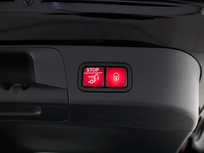 Mercedes GLB 180 d amg line advanced plus auto diesel nero