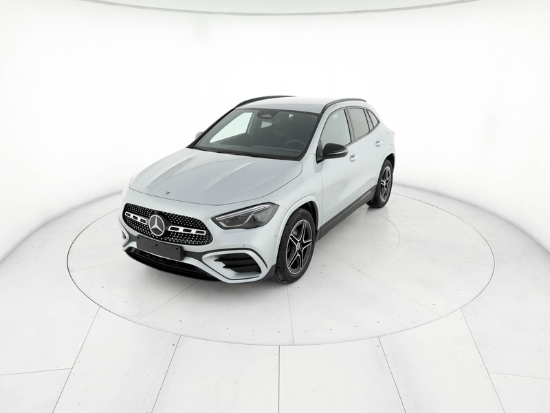 Mercedes GLA 200 d amg line extra auto diesel argento