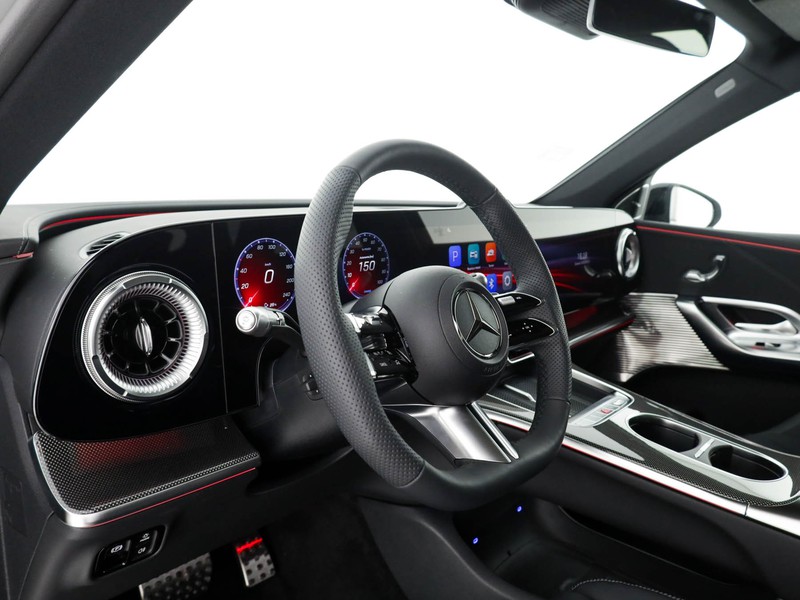 Mercedes GLC 400 4MATIC con tecnologia EQ  grigio