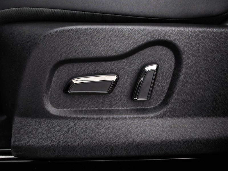 Sportequipe 8 SPORTEQUIPE GT 1.6T BENZINA/GPL 7 POSTI  bianco