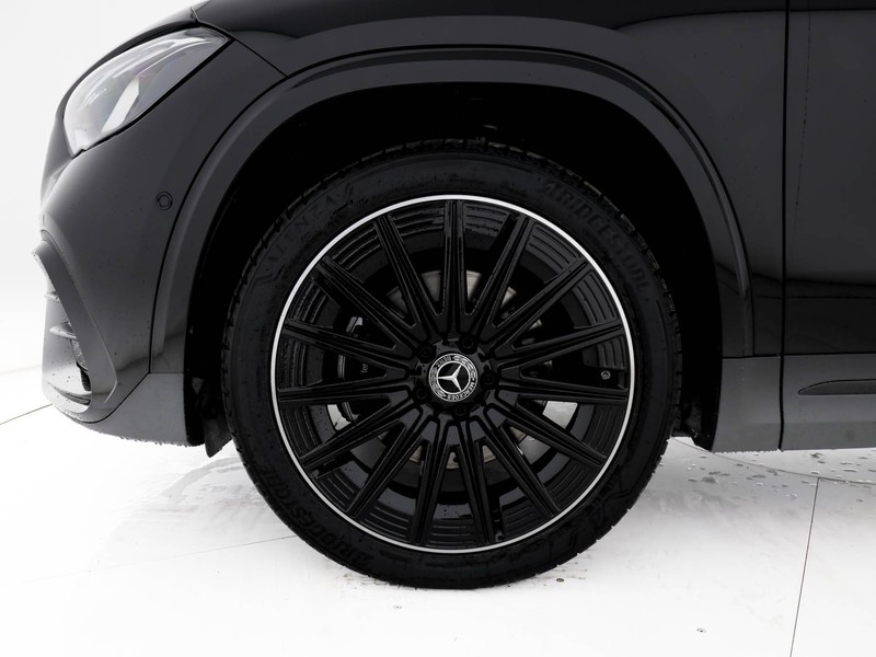 Mercedes GLA 180 d amg line advanced plus auto diesel nero