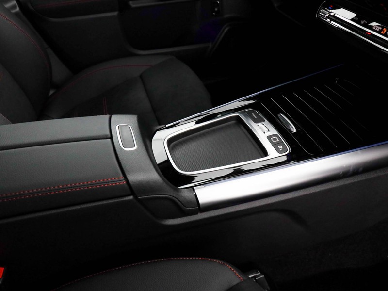 Mercedes GLA 180 d amg line advanced plus auto diesel nero