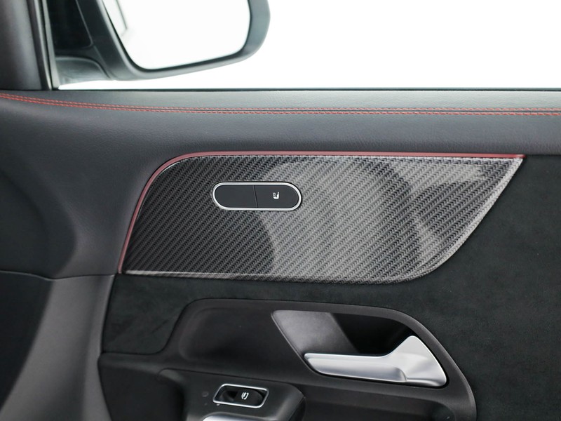 Mercedes GLB 200 d premium auto diesel bianco