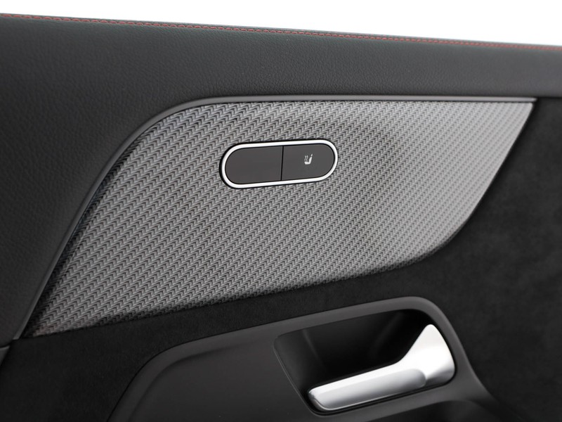 Mercedes GLA 200 d premium 4matic auto diesel bianco