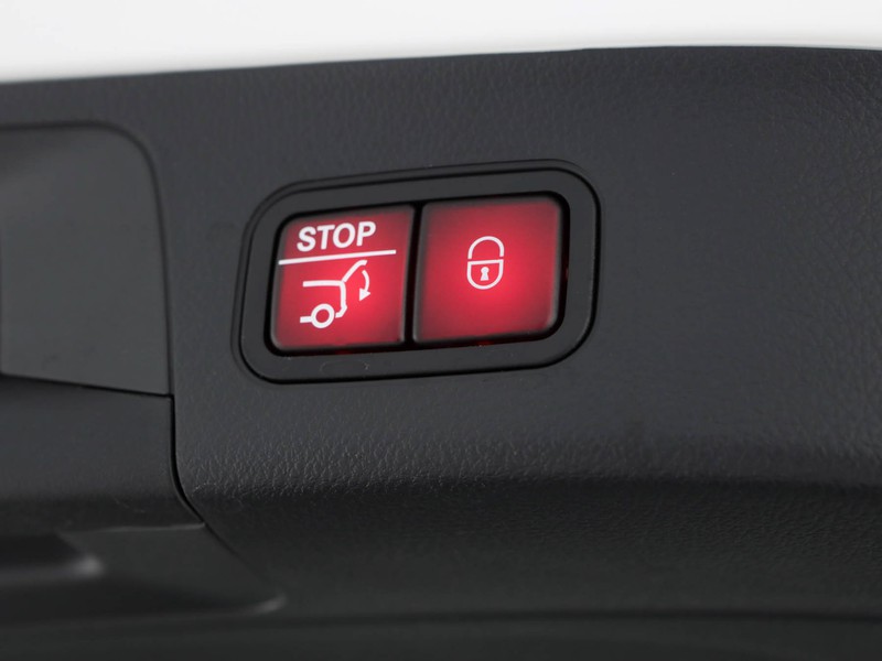 Mercedes GLA 200 d premium 4matic auto diesel bianco