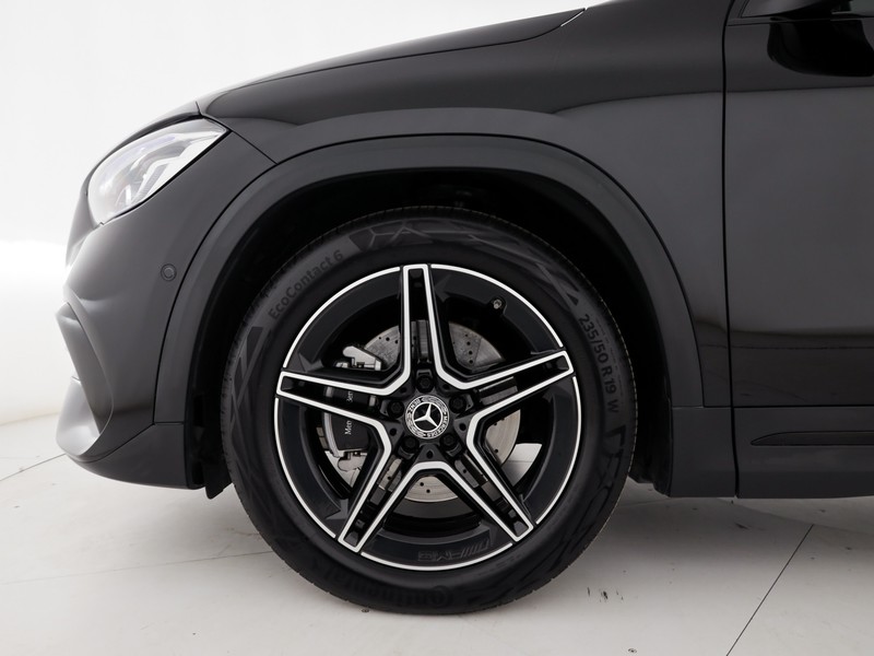 Mercedes GLA 180 d premium auto diesel nero