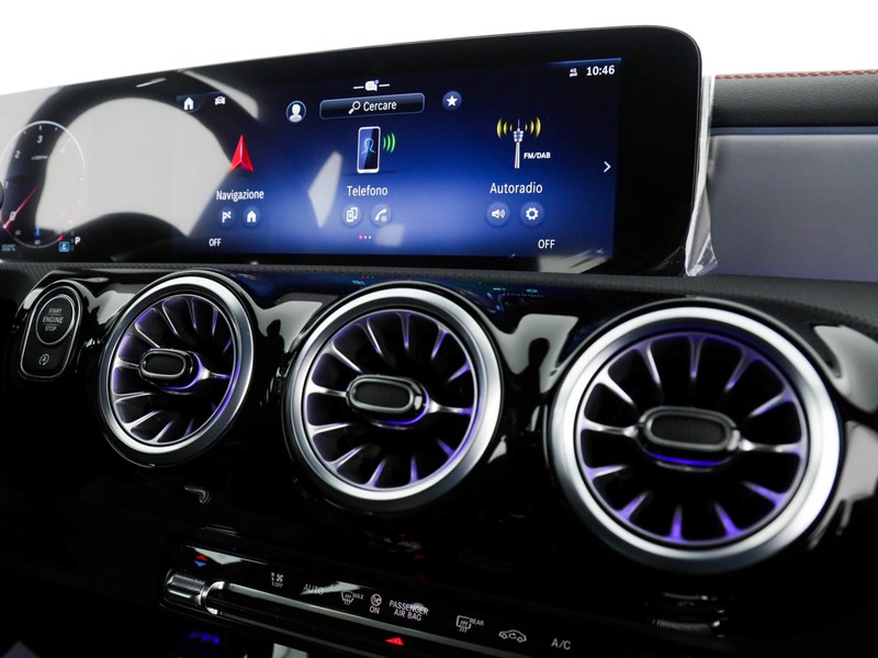 Mercedes CLA Shooting Brake  200 d amg line advanced plus auto diesel nero