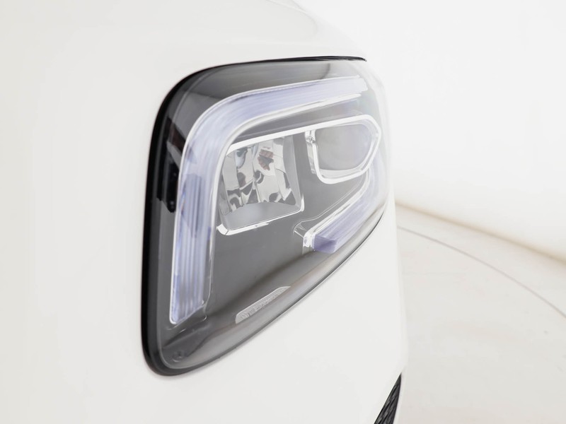 Mercedes GLB 200 d sport plus auto diesel bianco
