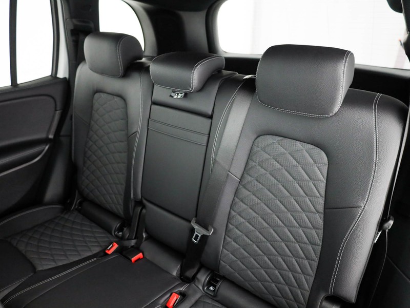 Mercedes GLB 200 d sport plus auto diesel bianco