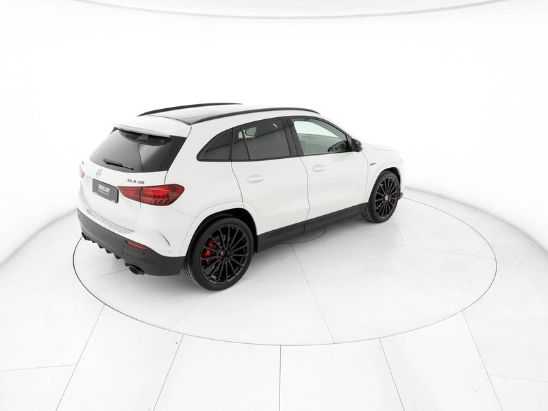 AMG GLA amg 35 amg line premium plus 4matic auto ibrido bianco