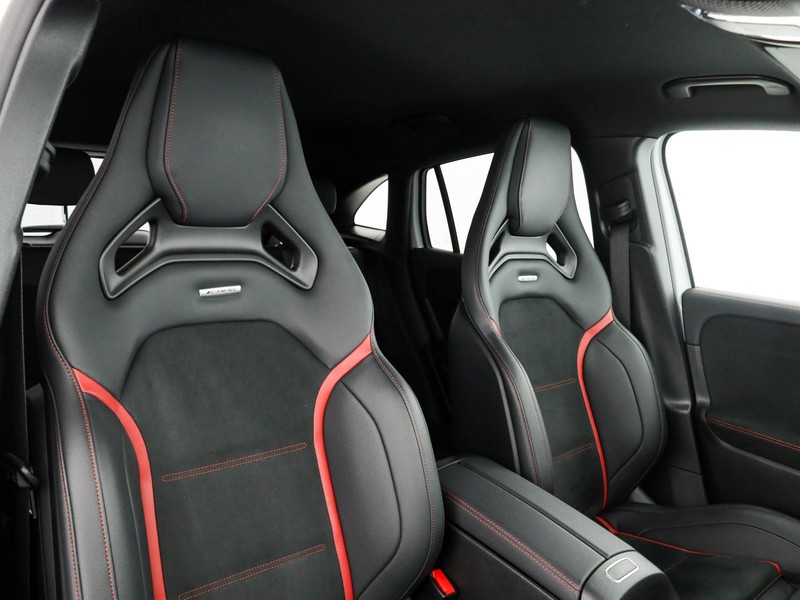 AMG GLA amg 35 amg line premium plus 4matic auto ibrido bianco