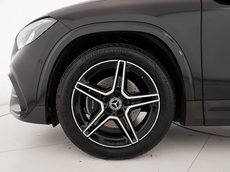 Mercedes GLA 200 d amg line advanced plus auto diesel nero