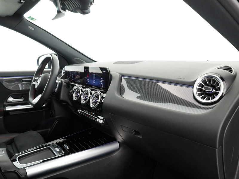 Mercedes GLA 200 d amg line advanced plus auto diesel nero