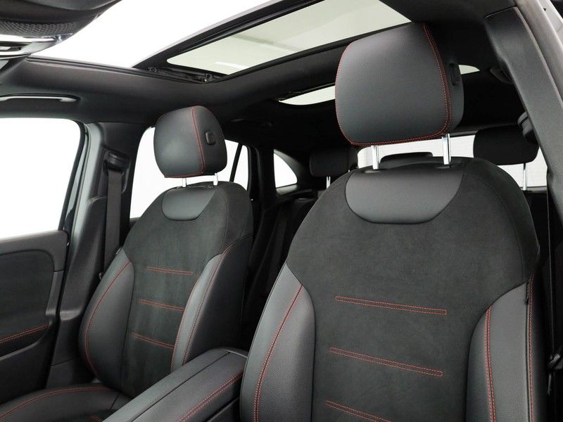 Mercedes GLA 200 d amg line advanced plus auto diesel nero