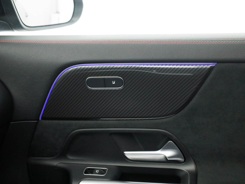 Mercedes GLA 200 d amg line advanced plus auto diesel nero