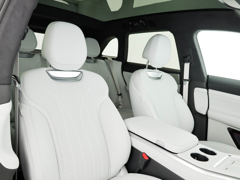 XPENG G9 94,6 kwh long range rwd elettrica nero