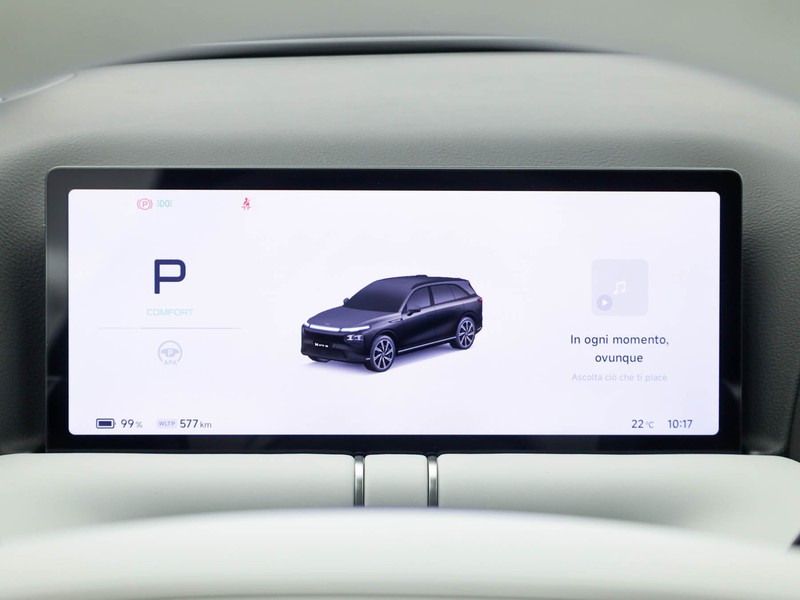 XPENG G9 94,6 kwh long range rwd elettrica nero