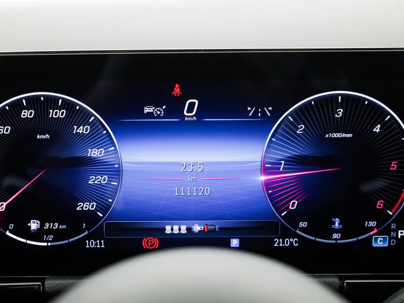 Mercedes GLA 200 d amg line advanced plus auto diesel bianco