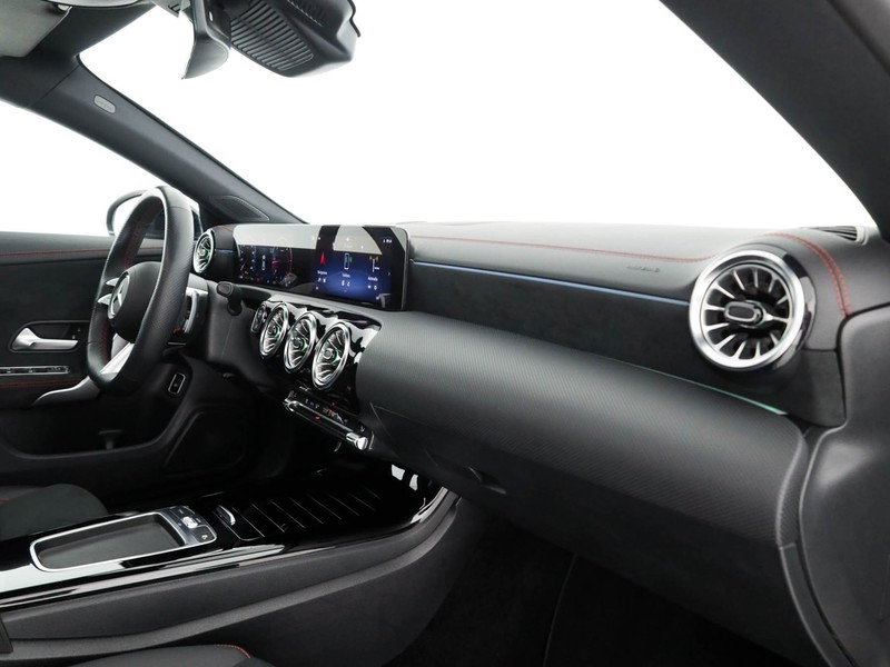 Mercedes CLA Coupè coupe 200 d amg line premium auto diesel grigio