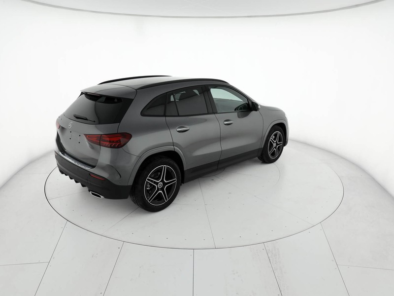 Mercedes GLA 200 d Automatic diesel grigio