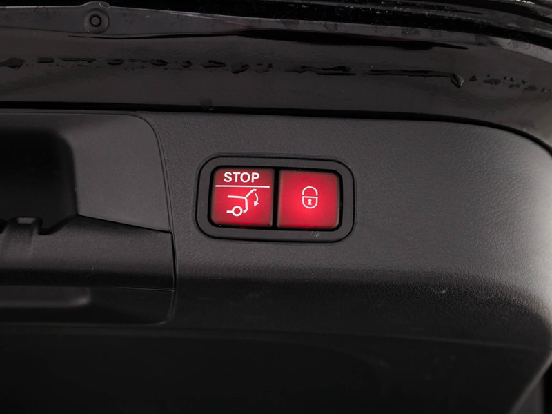 Mercedes Classe B 180 amg line premium auto ibrido nero