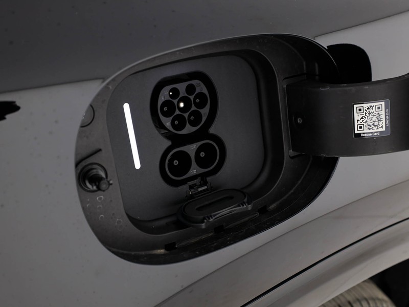 Mercedes GLB eq 250+ amg line advanced plus elettrica nero