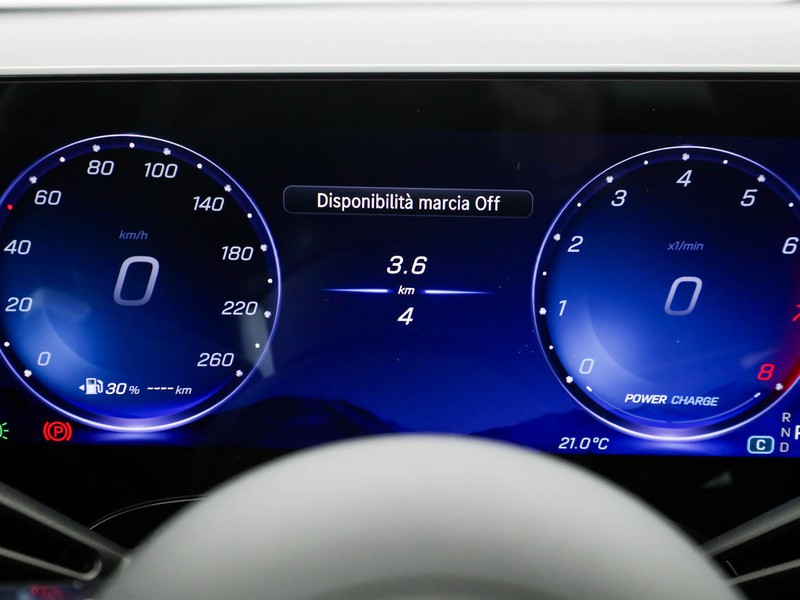 Mercedes CLA Coupè eq 200 premium elettrica nero