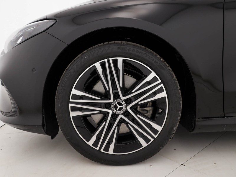 Mercedes CLA Shooting Brake  eq 250+ advanced plus elettrica nero