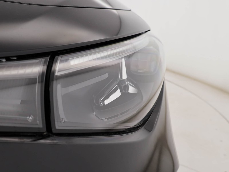 Mercedes CLA Shooting Brake  eq 250+ advanced plus elettrica nero