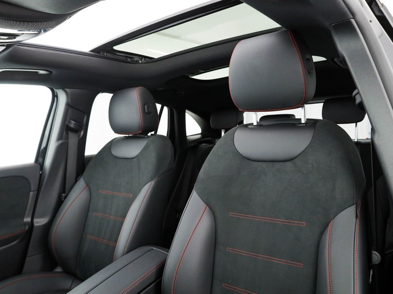 Mercedes GLA 200 d premium auto diesel nero