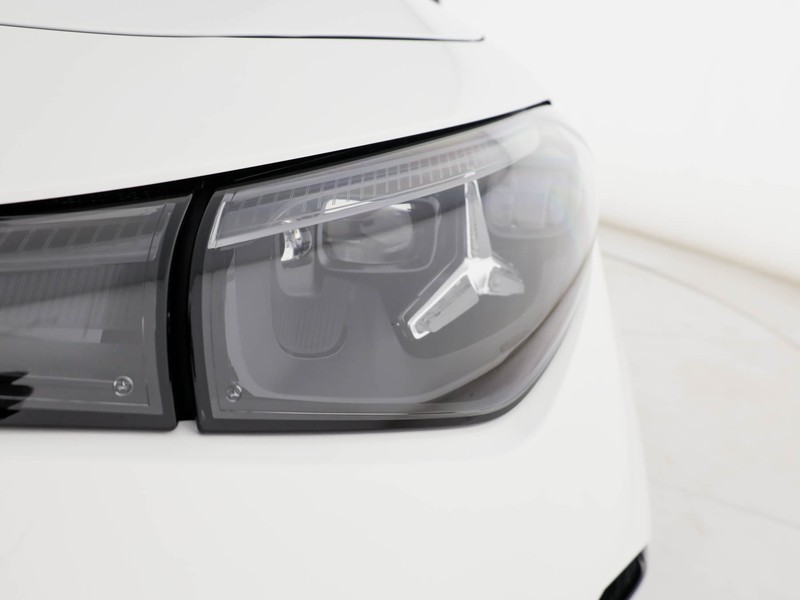 Mercedes CLA Coupè 180 amg line premium auto ibrido bianco